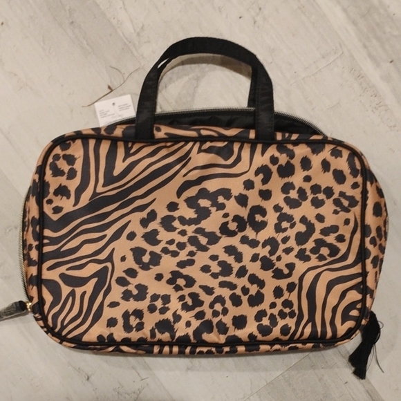 Jessica Simpson Animal Print Tote - Picture 3 of 6